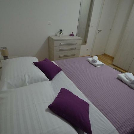Spalato Damjan Buitenkant foto