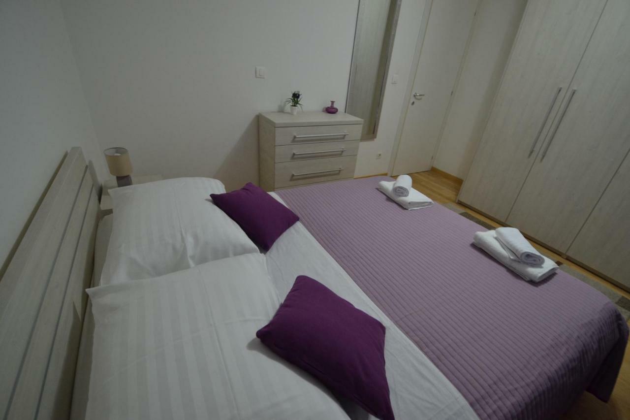 Spalato Damjan Buitenkant foto
